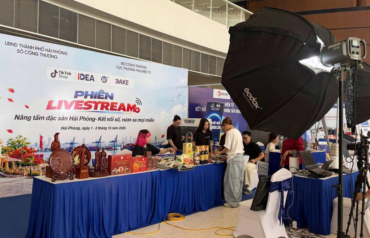 Các sản phẩm được giới thiệu, quảng bá qua hoạt động livestream tại Hội chợ. (Ảnh: BTC)