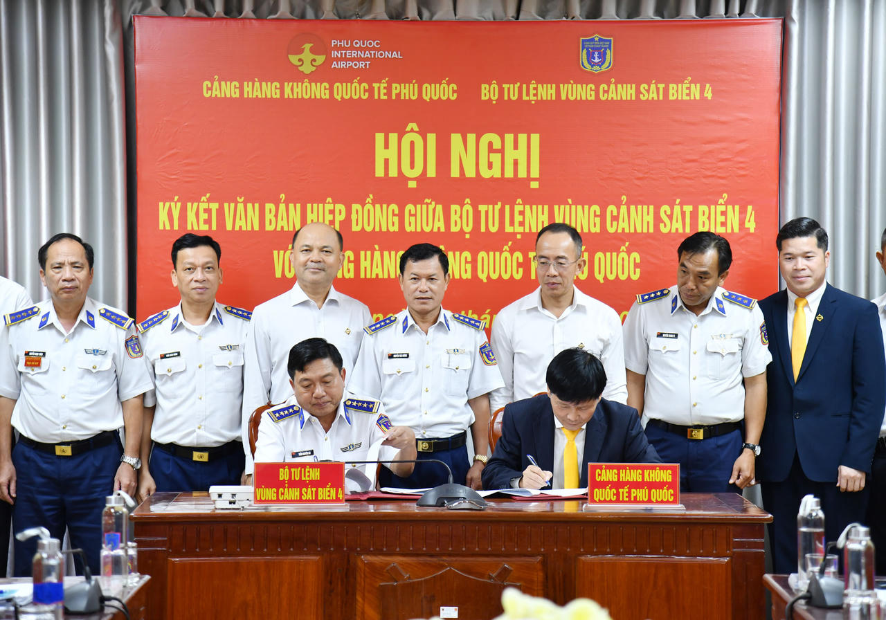 Tăng cường công tác ứng phó khẩn nguy sân bay, tìm kiếm cứu nạn hàng không và cứu nạn trên biển