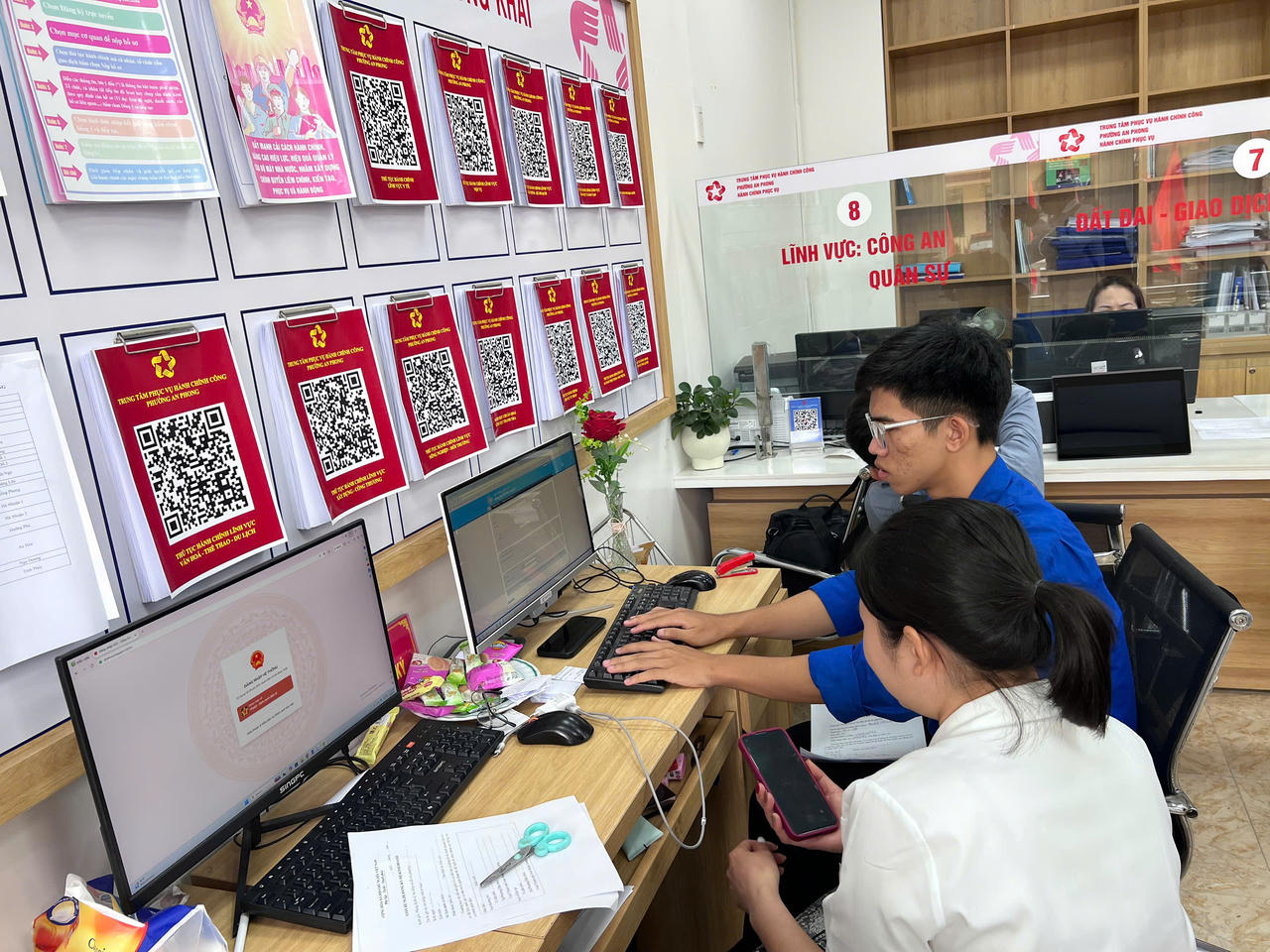 Trung tâm phục vụ hành chính công phường An Phong. (Ảnh NH)