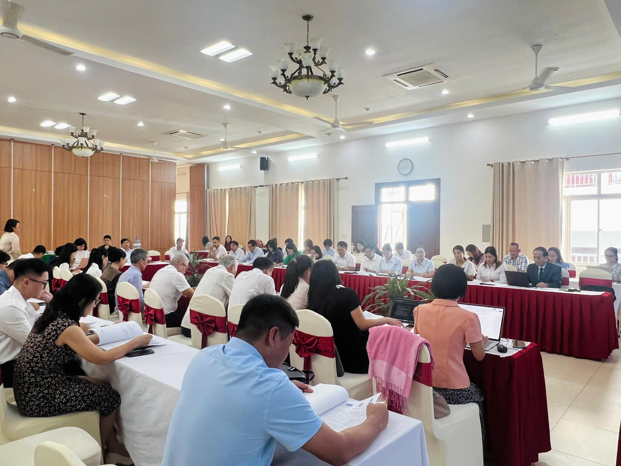 Hội thảo thu hút sự tham gia của đại diện các cơ quan, tổ chức và đội ngũ luật sư khu vực phía Bắc. (ảnh Nguyên An)