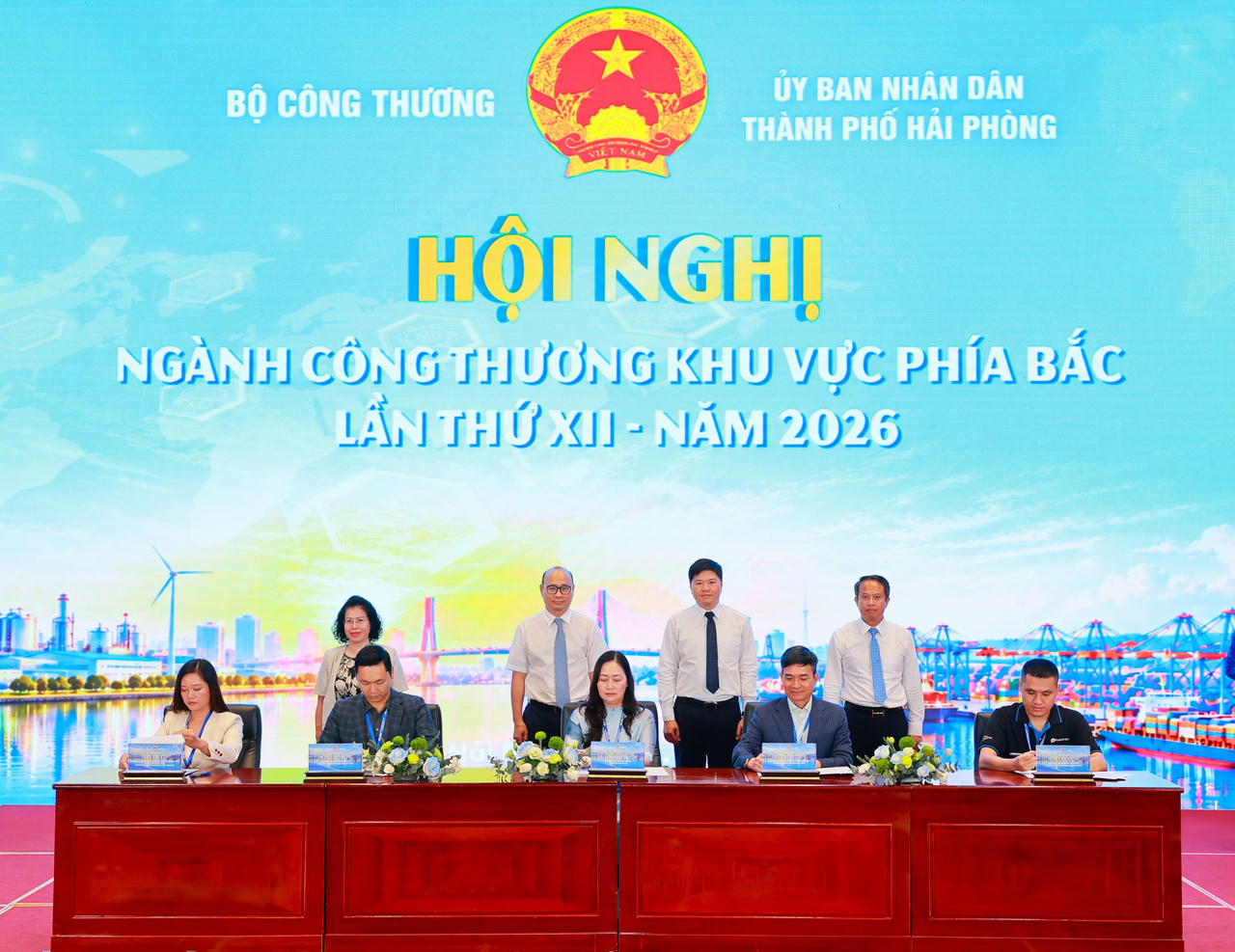 Amazon và Sở Công Thương thành phố Hải Phòng ký kết Biên Bản ghi nhớ hợp tác hỗ trợ đưa doanh nghiệp thành phố cảng vươn ra thế giới