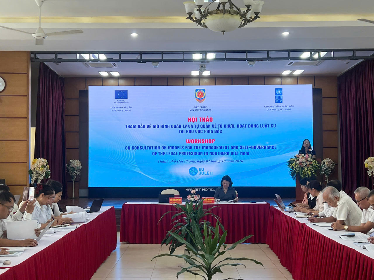 Các đại biểu tham dự Hội thảo. (ảnh Nguyên An)