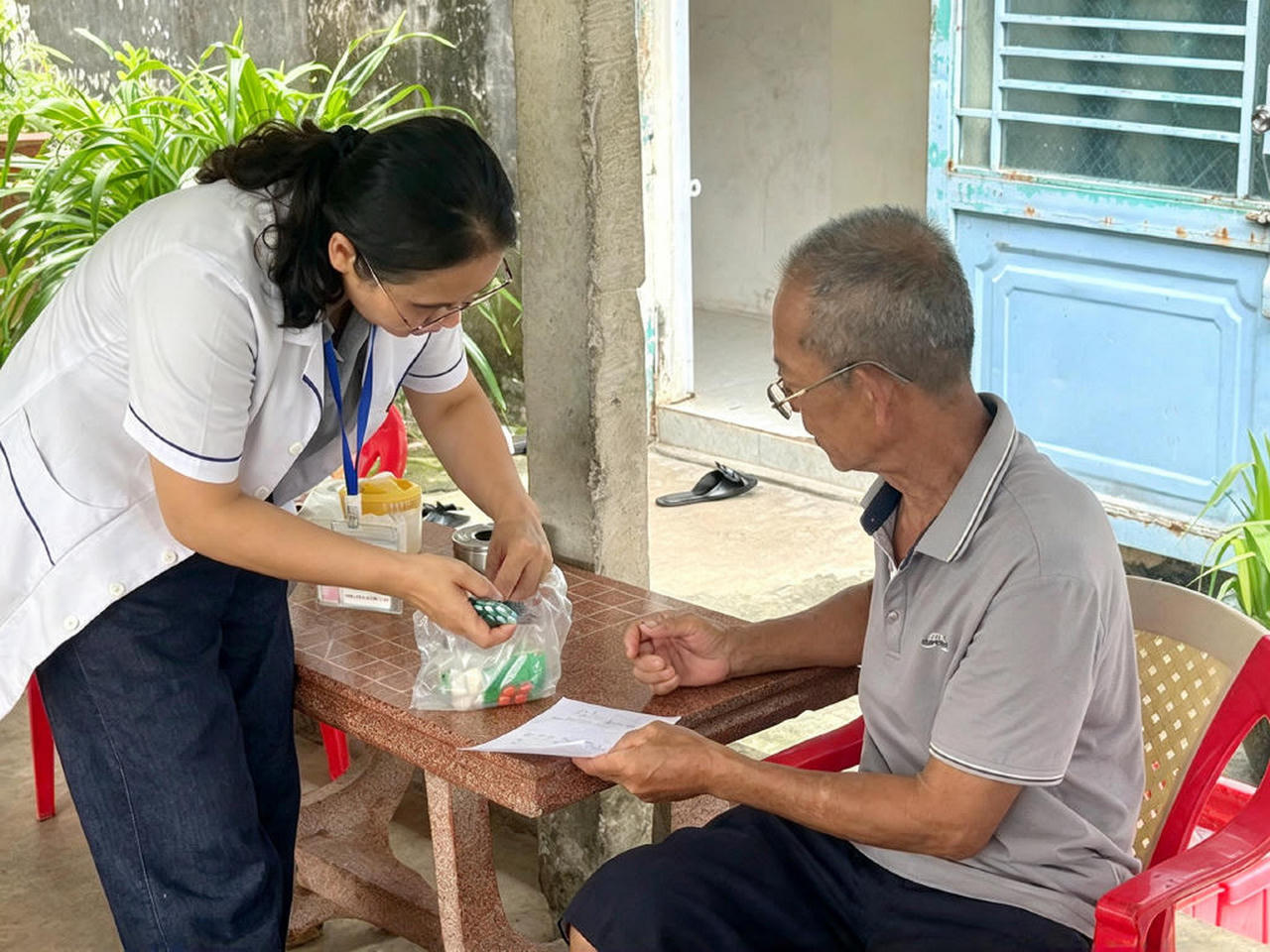 Cà Mau: Phường Bạc Liêu đẩy nhanh số hóa hồ sơ sức khỏe, chủ động chăm sóc người dân