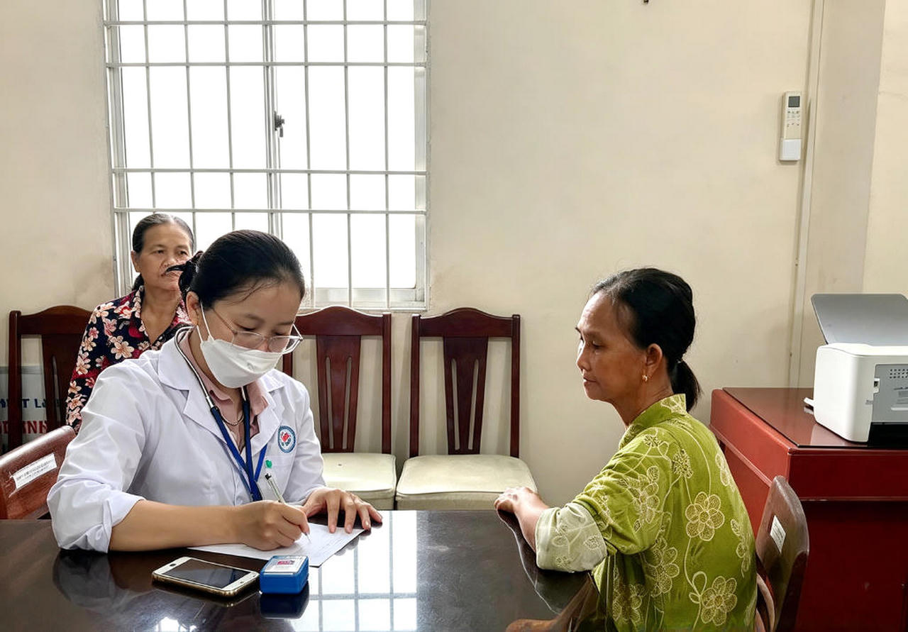 Cà Mau: Phường Bạc Liêu đẩy nhanh số hóa hồ sơ sức khỏe, chủ động chăm sóc người dân
