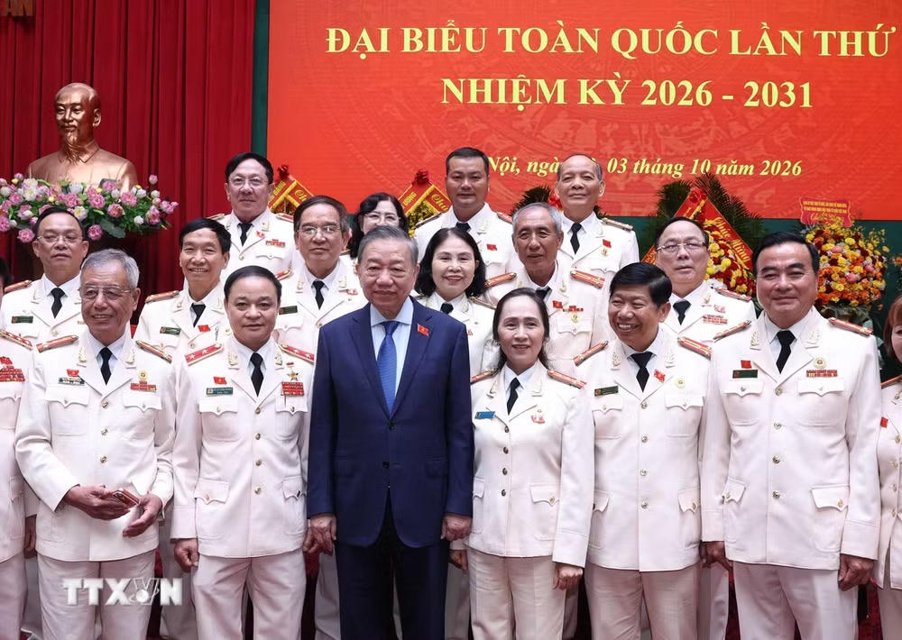 Tổng Bí thư, Chủ tịch nước Tô Lâm: Hội Cựu Công an nhân dân phải thực sự trở thành nòng cốt của phong trào bảo vệ an ninh Tổ quốc- Ảnh 3.