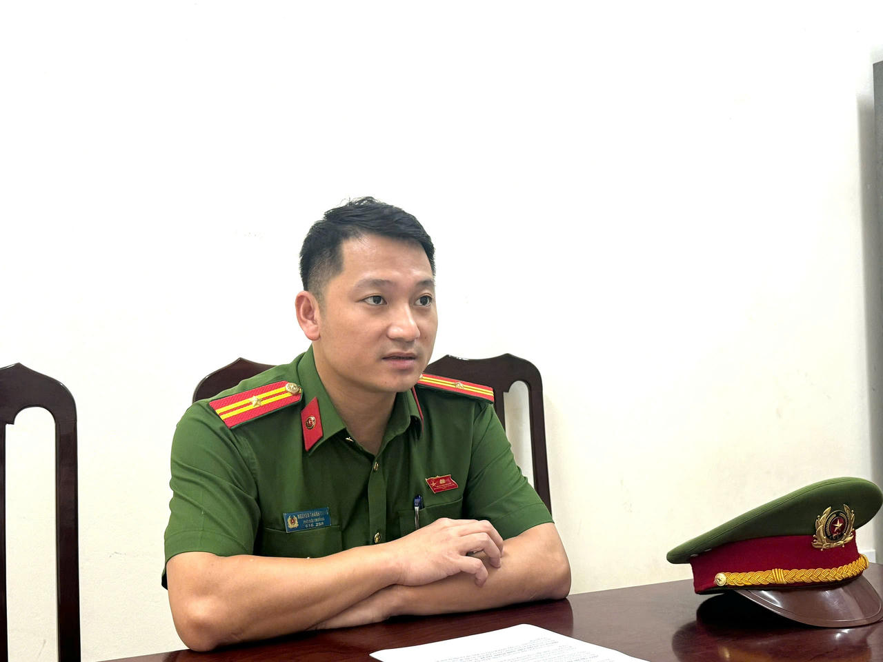 Thiếu tá Nguyễn Thành Công, Phó Đội trưởng Đội Chữa cháy và Cứu nạn, cứu hộ (CC&CNCH) khu vực số 25