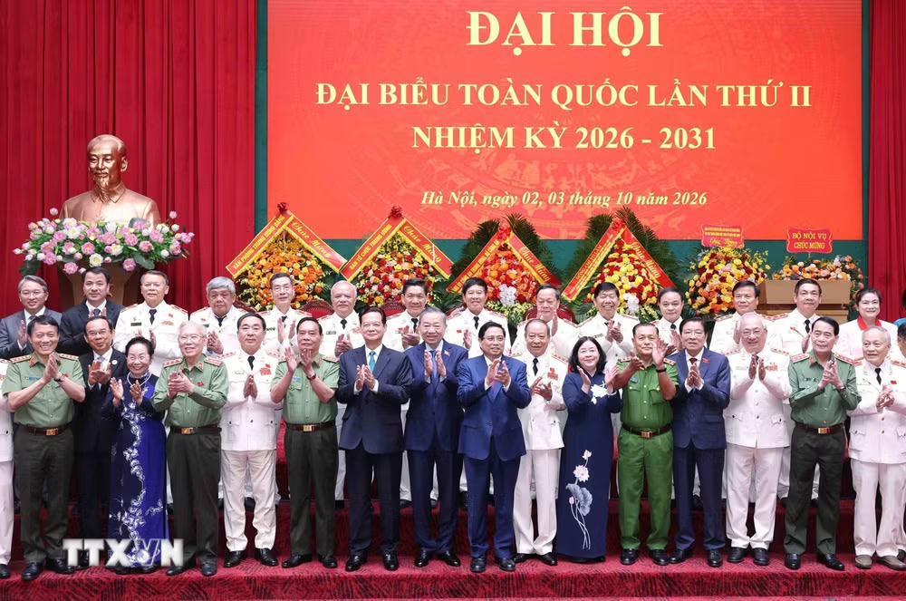 Tổng Bí thư, Chủ tịch nước Tô Lâm: Hội Cựu Công an nhân dân phải thực sự trở thành nòng cốt của phong trào bảo vệ an ninh Tổ quốc- Ảnh 4.