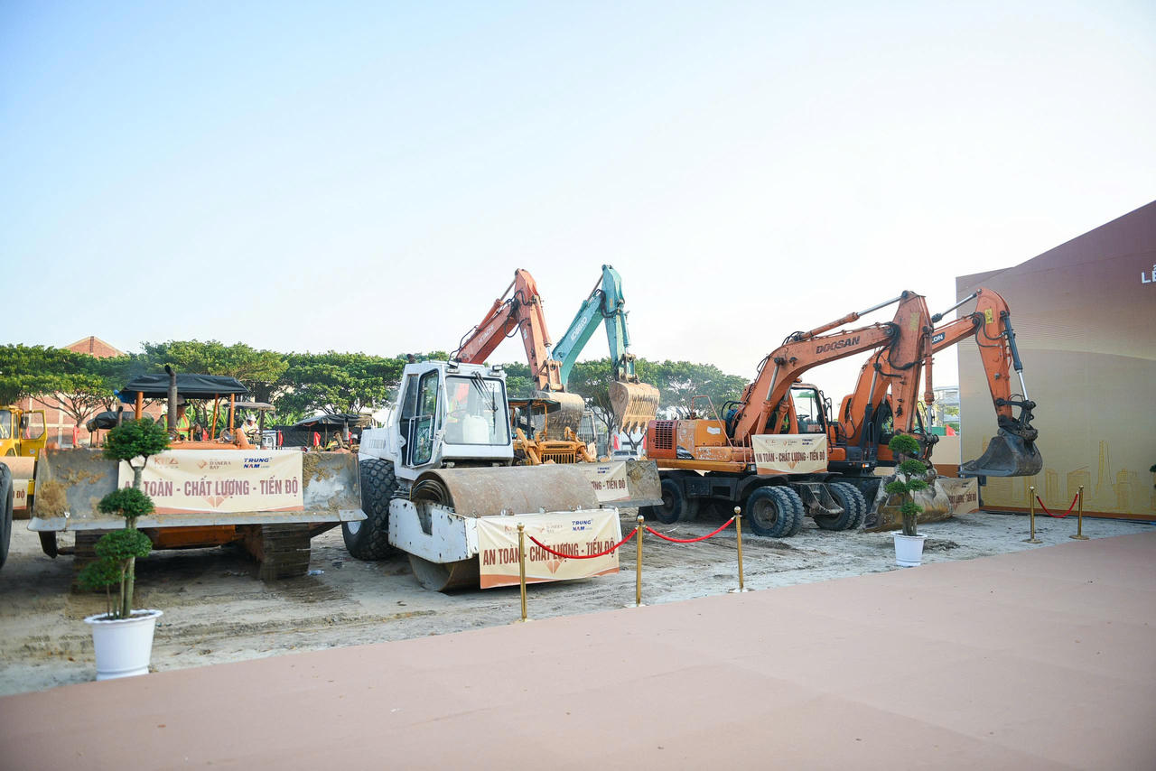 Cũng thời điểm, Lễ động thổ Trường Mầm non Khởi Nguyên cũng diễn ra, đánh dấu bước triển khai đầu tiên trong giai đoạn phát triển mới của dự án (ảnh Vân Anh)