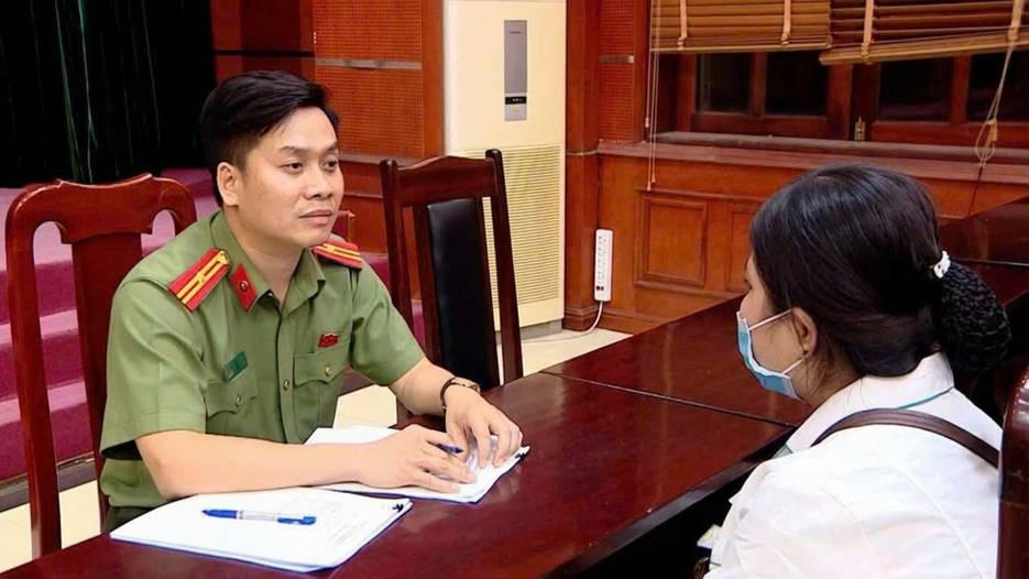 Cơ quan An ninh điều tra làm việc với đối tượng.