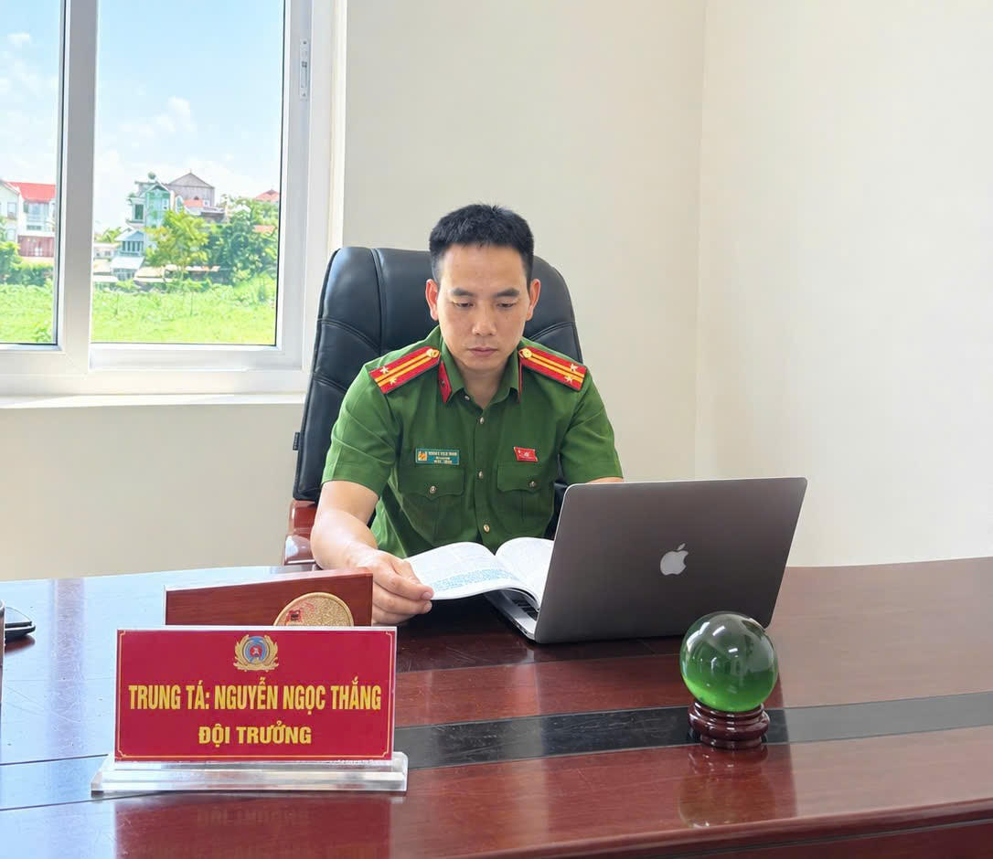 Trung tá Nguyễn Ngọc Thắng - Đội trưởng Đội Chữa cháy và Cứu nạn, cứu hộ (CC&CNCH) khu vực số 25