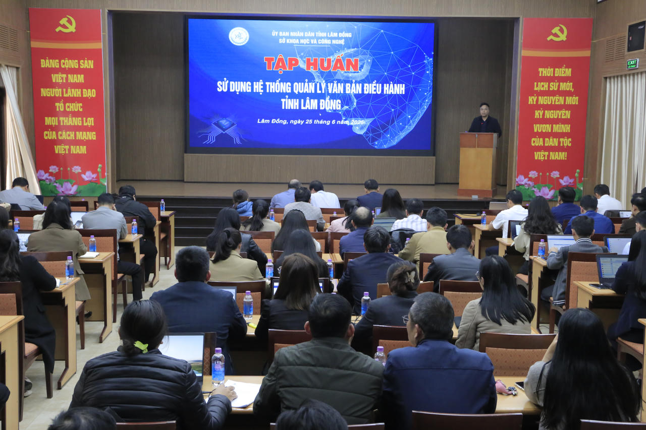 Bài 3: Chuyển đổi số tạo động lực mới cho phát triển kinh tế - xã hội