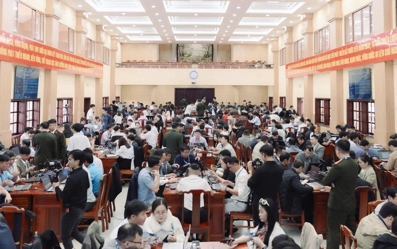 Bài 2: Chiến lược ưu tiên phát triển nhân lực số, công dân số