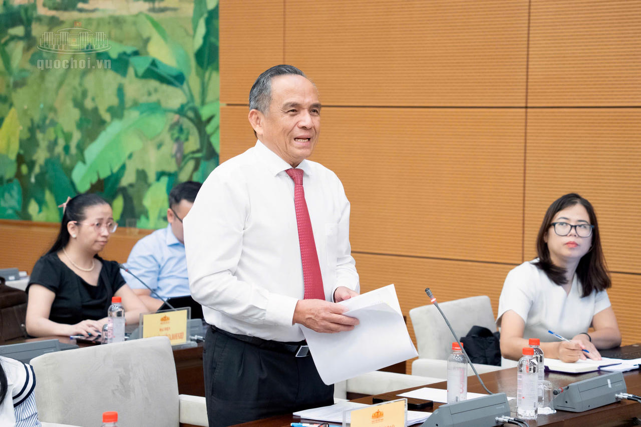 Chủ tịch Hiệp hội Bất động sản Thành phố Hồ Chí Minh Lê Hoàng Châu phát biểu