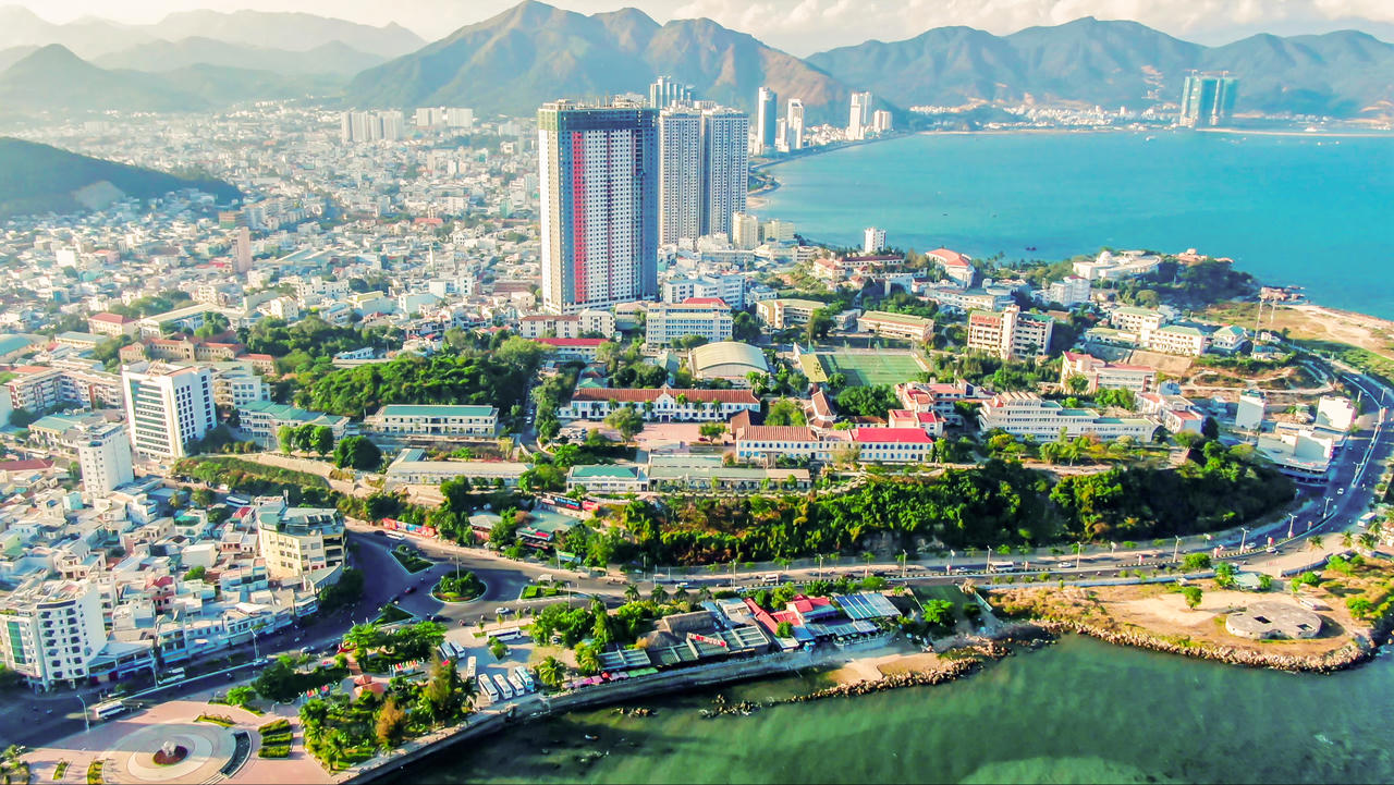 Trường Đại học Nha Trang vững bước vào chặng đường mới