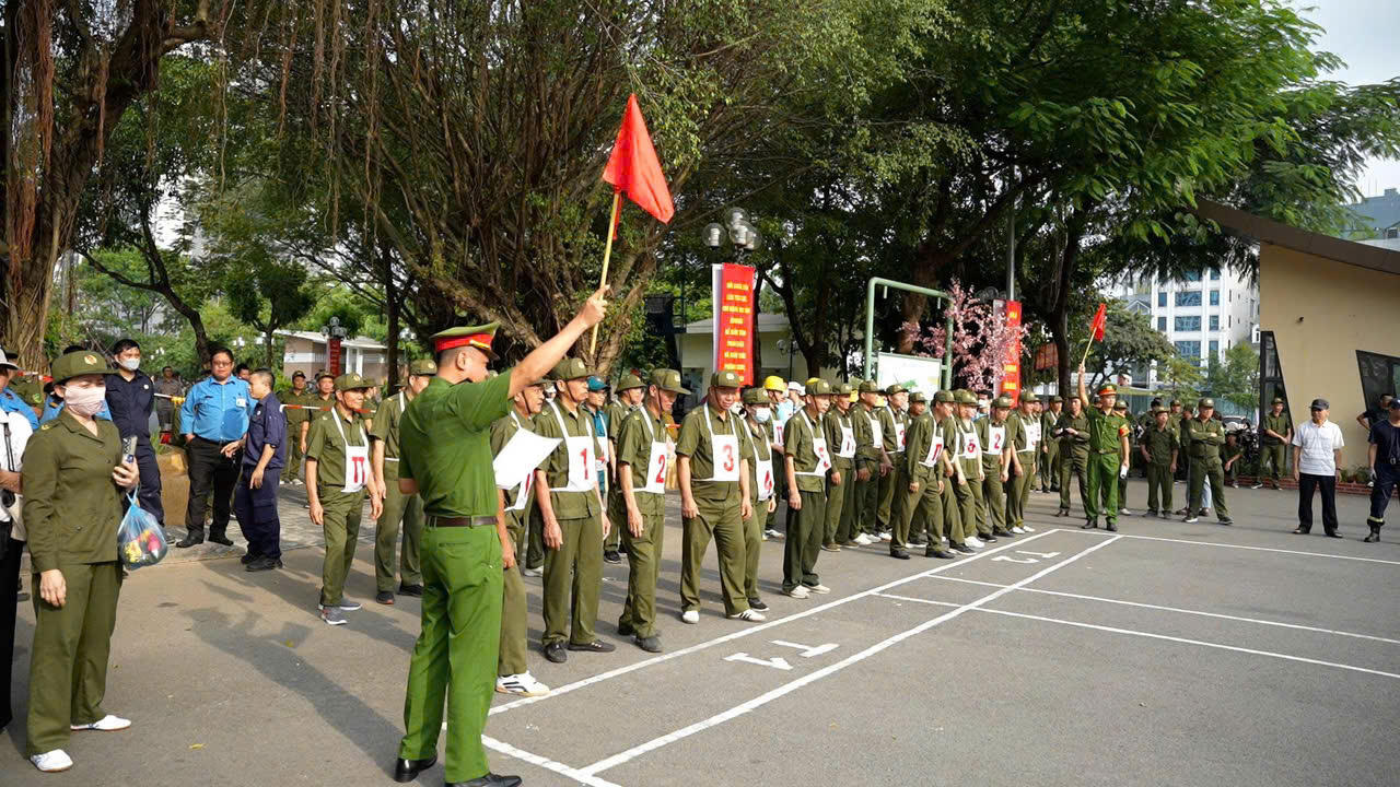 Vận động viên chuẩn bị xuất phát