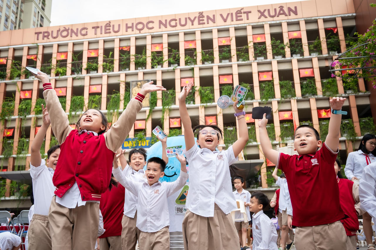 Học sinh tiểu học tìm hiểu “những hành động nhỏ mang lại lợi ích lớn”