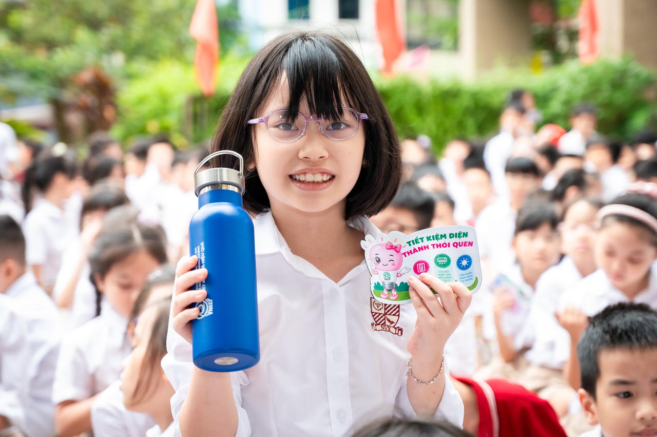 Học sinh tiểu học tìm hiểu “những hành động nhỏ mang lại lợi ích lớn”