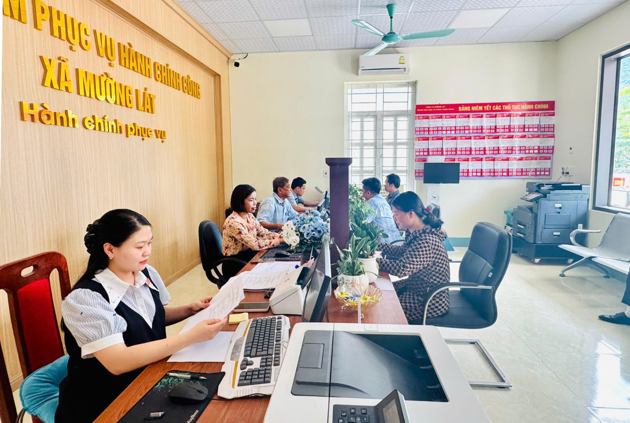 Xã đẩy mạnh cải cách hành chính, nâng cao hiệu quả phục vụ Nhân dân (Ảnh: HT).