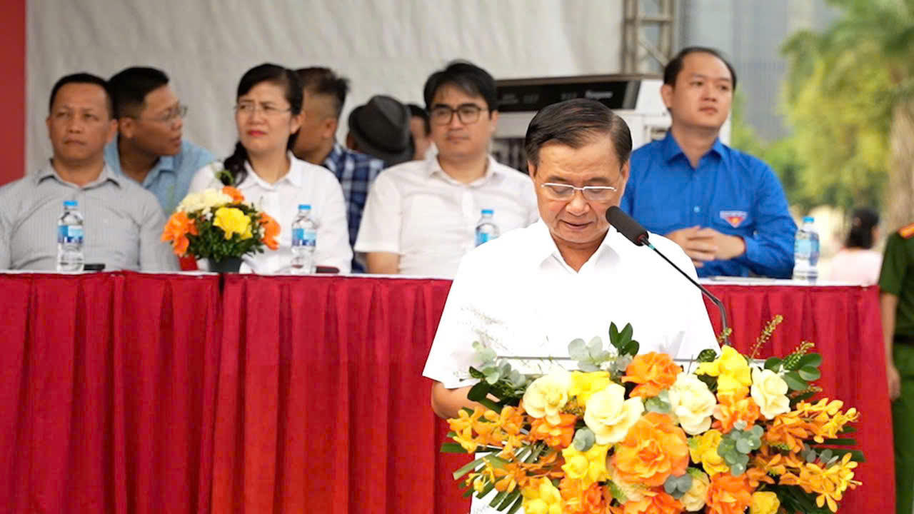 Đồng chí Lương Mậu Hùng – Phó chủ tịch UBND phường ôn lại truyền thống của lực lượng Cảnh sát PCCC và CNCH, ý nghĩa Ngày Toàn dân PCCC và CNCH