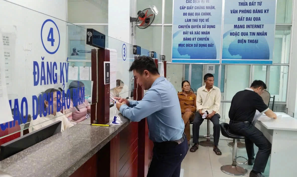 Đề xuất cắt giảm nhiều thủ tục hành chính trong đăng ký biện pháp bảo đảm