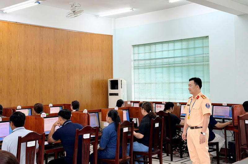 Cà Mau: Tăng kỳ sát hạch GPLX, linh hoạt thi ngày nghỉ phục vụ người dân