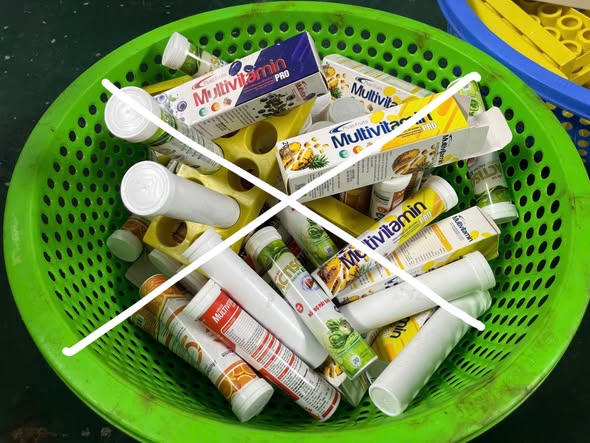 Công an thành phố Hà Nội đề nghị người dân, tổ chức đã mua, sử dụng các sản phẩm C Sủi mang nhãn hiệu MULTIVITAMIN PRO, ACTISO RÂU NGÔ – RAU MÁ, ACTISO PRO do Công ty Vintechpharm cung cấp khẩn trương liên hệ Phòng Cảnh sát kinh tế. Ảnh: Công an thành phố Hà Nội.