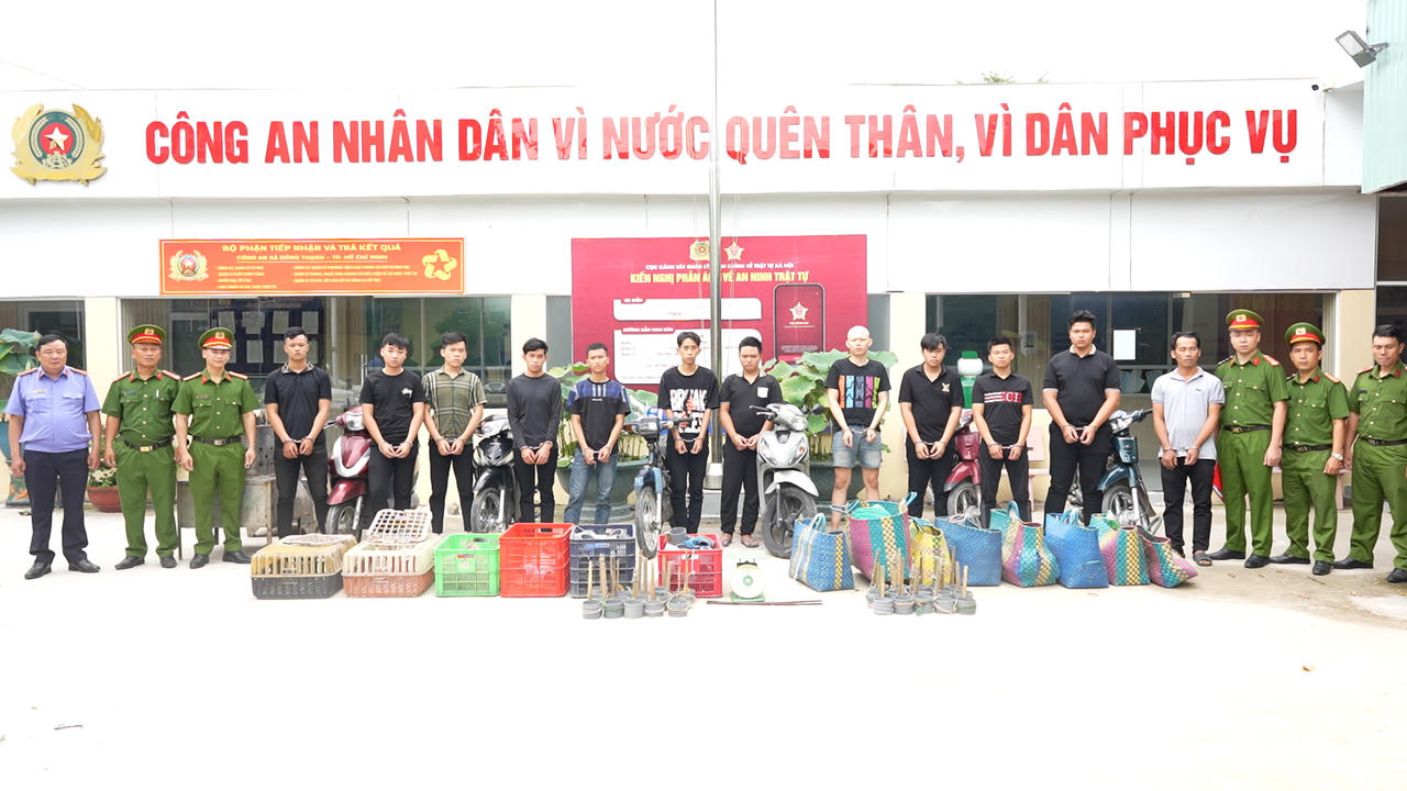 Công an TP HCM khởi tố 12 người trong đường dây trộm cắp mèo