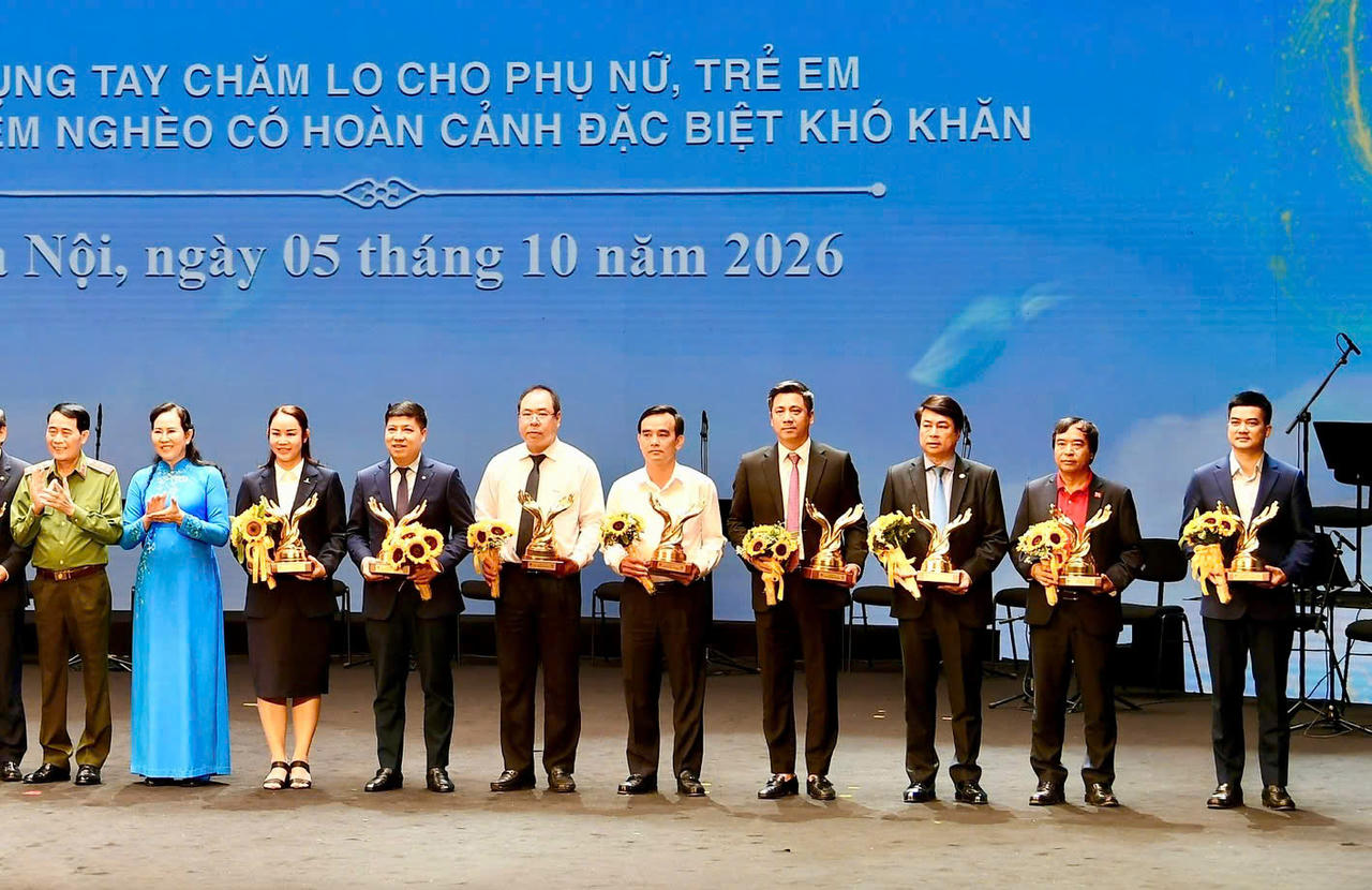 Chương trình "Kết nối yêu thương" đã thu hút được số tiền đóng góp gần 60 tỷ đồng, trong đó 30 tỷ đồng từ tập đoàn Sovico
