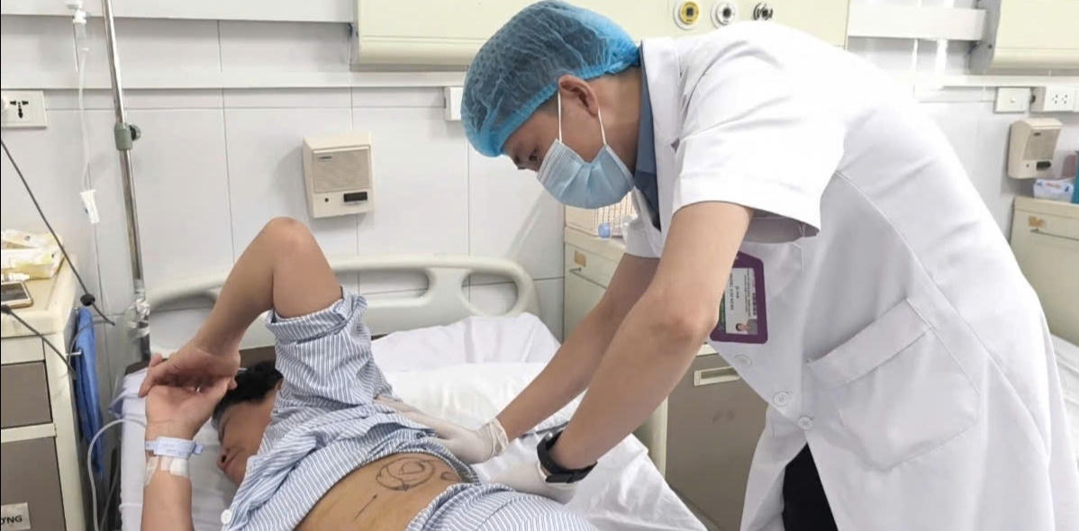 Sau hơn 3 năm đau do zona thần kinh, bệnh nhân 69 tuổi giảm hơn 50% cơn đau nhờ sóng cao tần