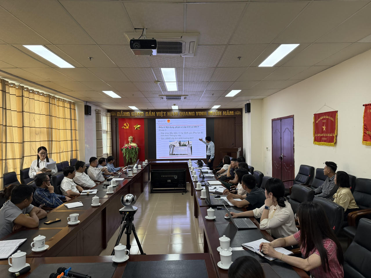 Phân cấp mạnh mẽ thẩm quyền cấp C/O về địa phương