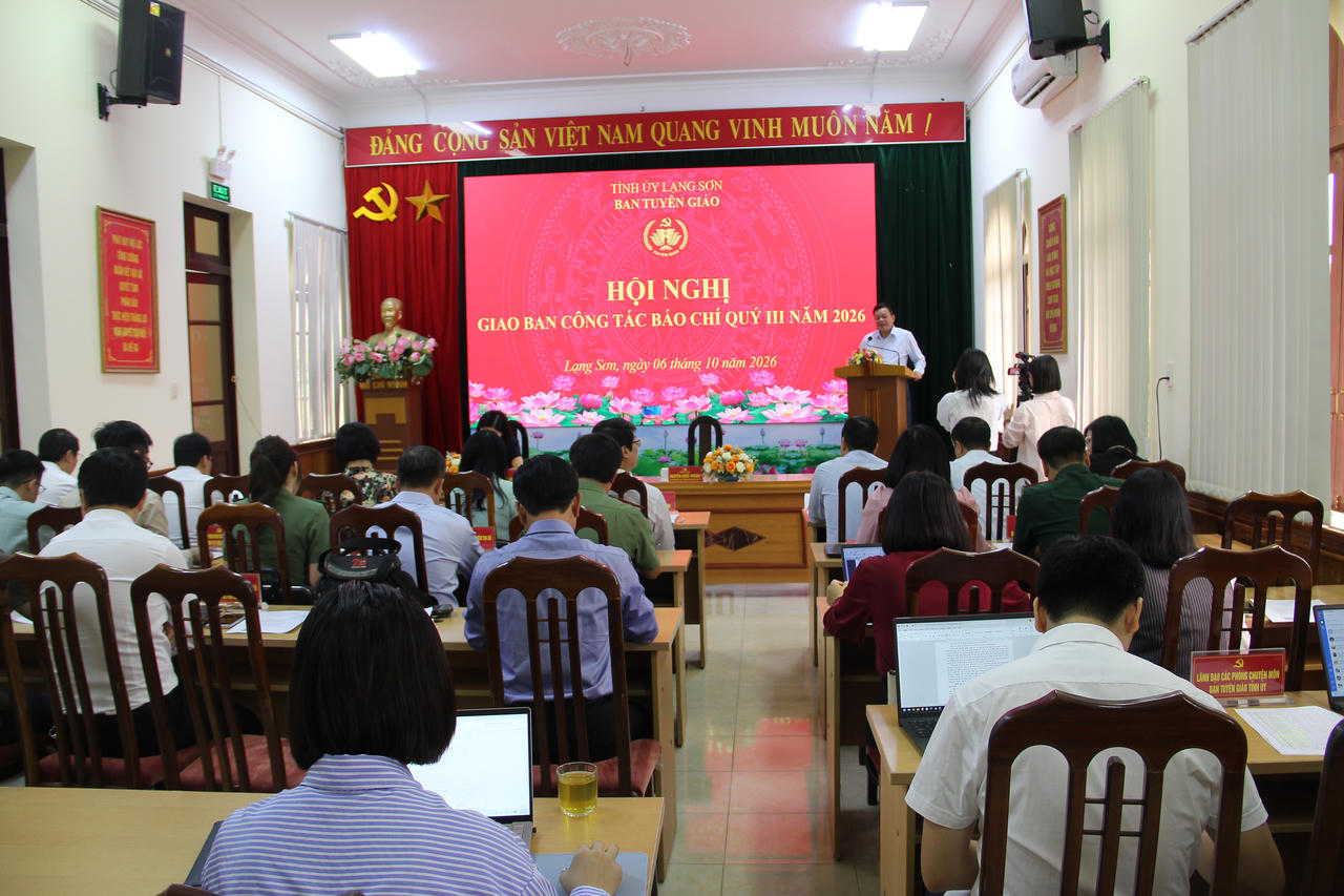 Trưởng Ban Tuyên giáo Tỉnh ủy Lạng Sơn Nguyễn Quốc Khánh chủ trì Hội nghị. Ảnh: Minh Hữu