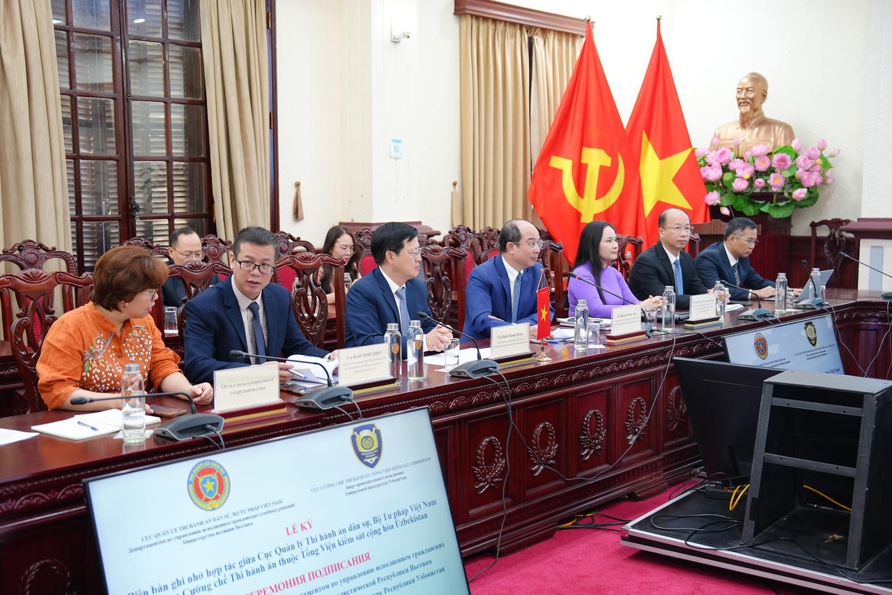 Ký kết Biên bản ghi nhớ hợp tác giữa Cục Quản lý Thi hành án dân sự Việt Nam và Tổng Viện kiểm sát Cộng hoà Uzbekistan