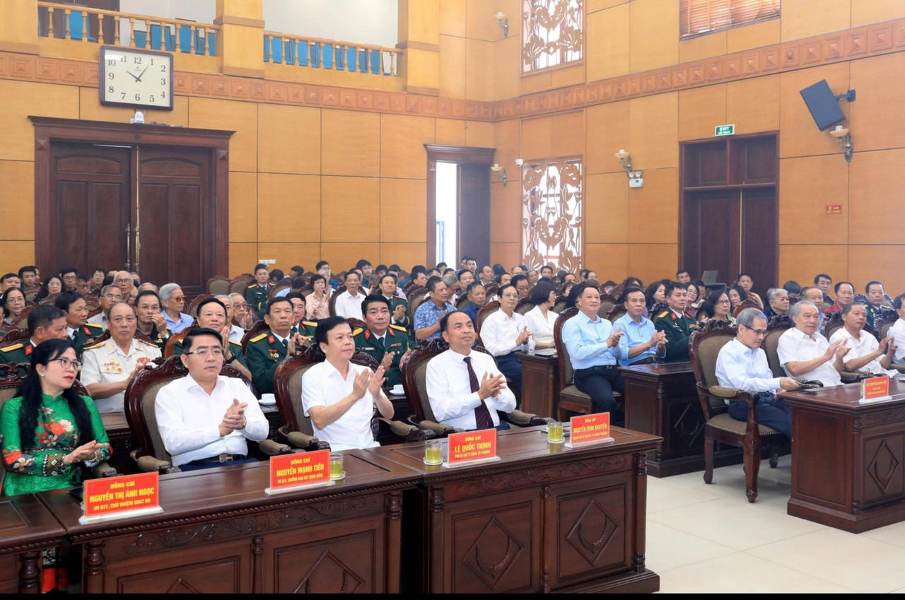 Phường Tây Hồ phát huy truyền thống 80 năm của Lực lượng vũ trang Thủ đô