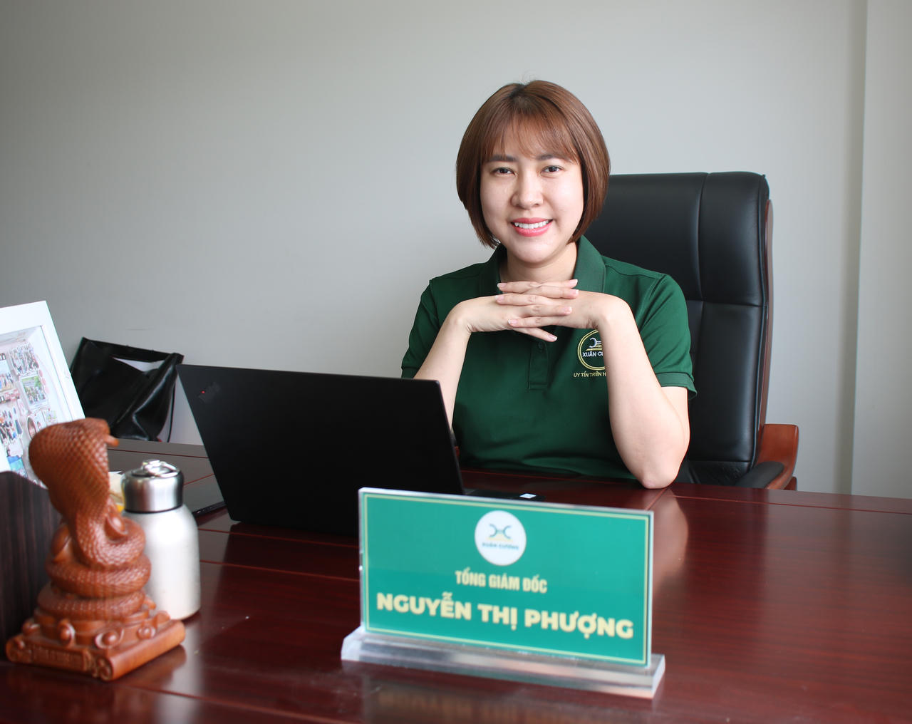 Tổng Giám đốc Công ty Cổ phần Hữu Nghị Xuân Cương Nguyễn Thị Phượng trả lời phỏng vấn báo Pháp luật Việt Nam. Ảnh: Minh Hữu