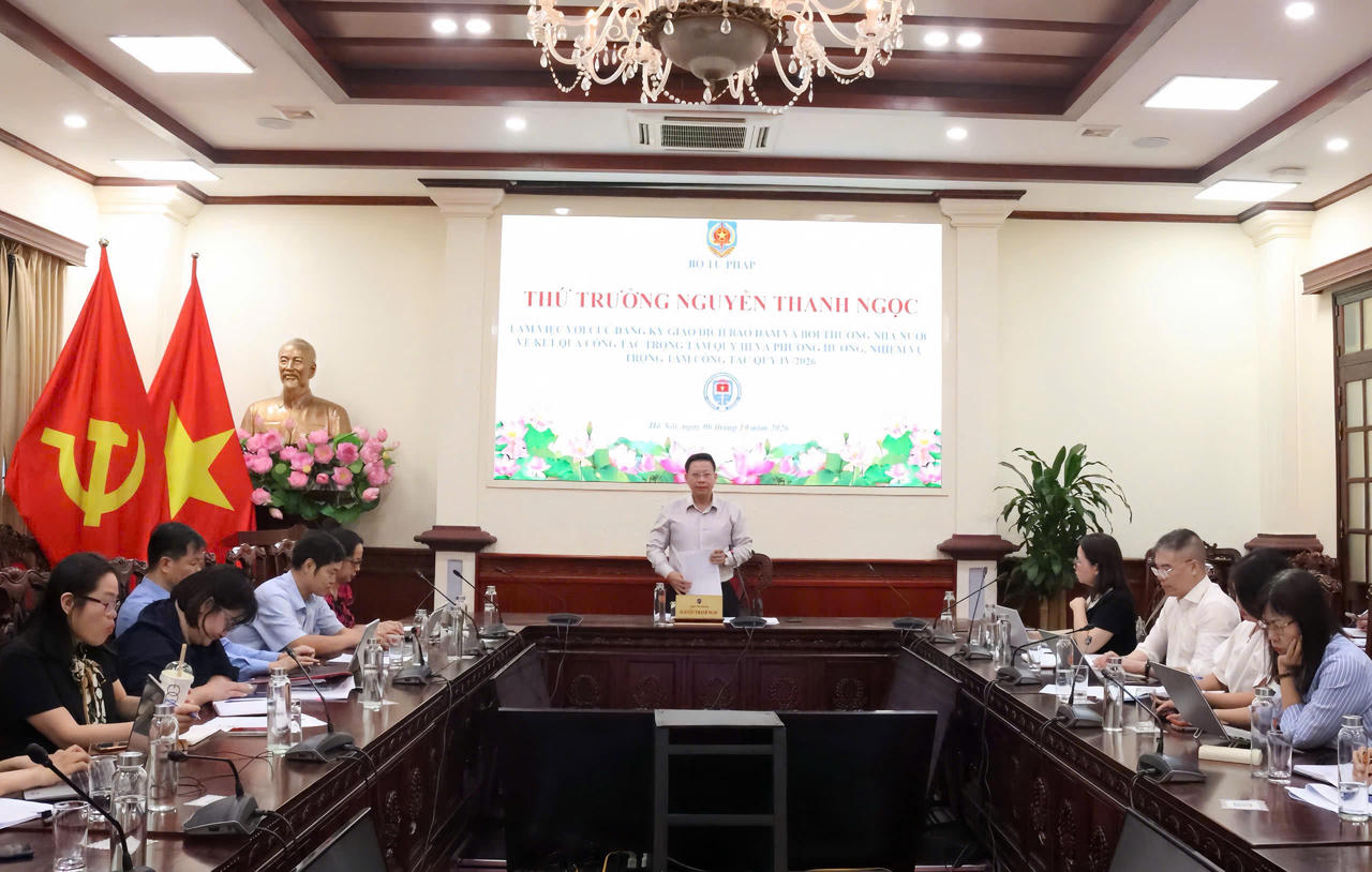 Tạo thuận lợi trong việc giải quyết thủ tục hành chính về đăng ký biện pháp bảo đảm Tạo thuận lợi trong việc giải quyết thủ tục hành chính về đăng ký biện pháp bảo đảm