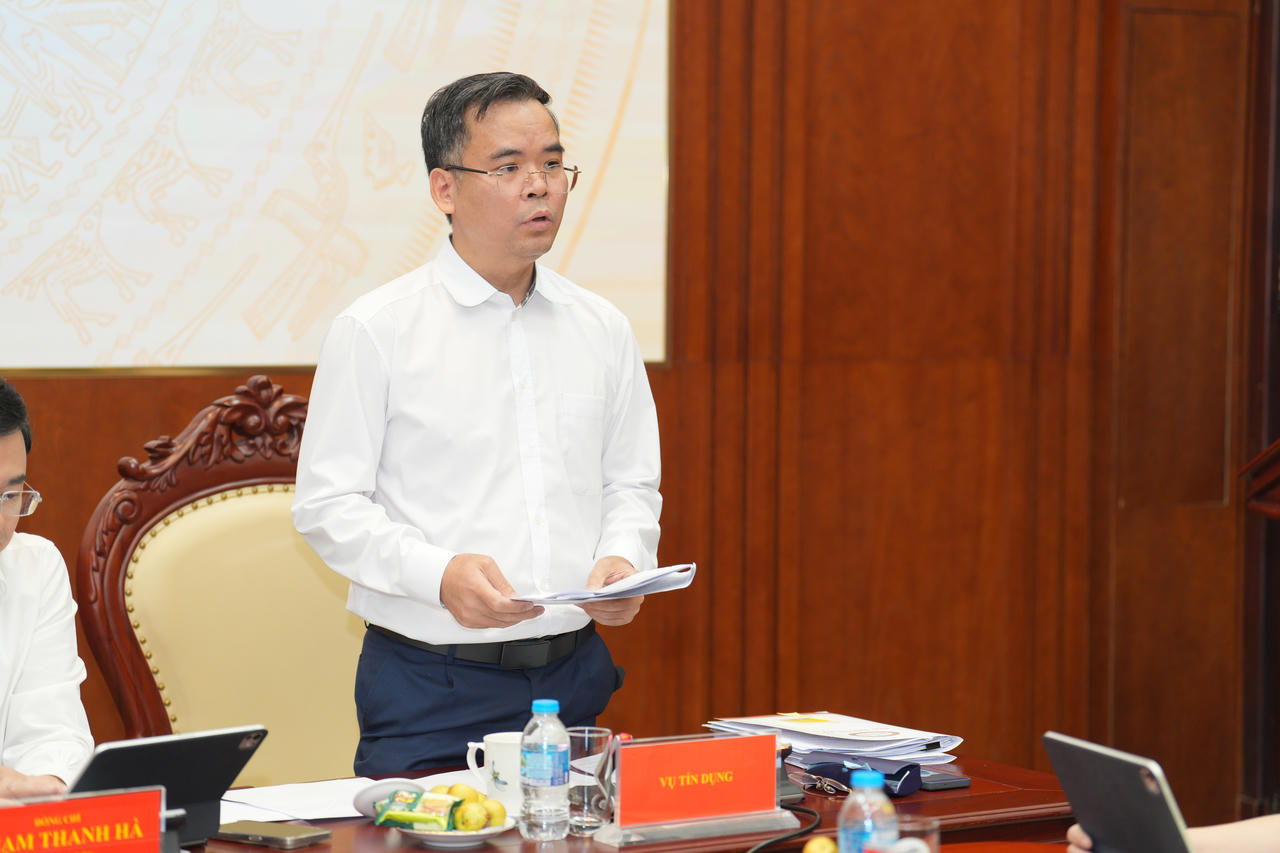 Ông Nguyễn Xuân Bắc thông tin tại họp báo (Ảnh: SBV)