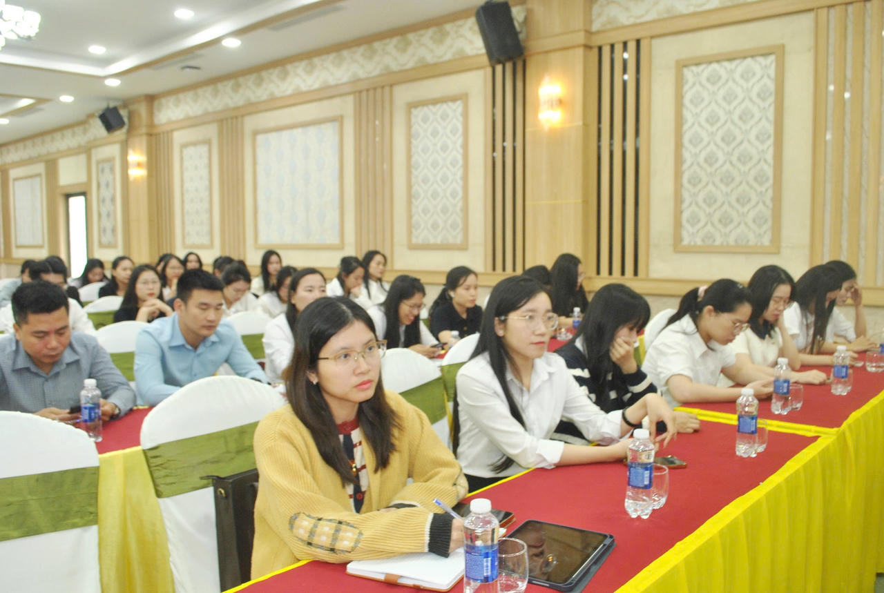 Tọa đàm kết nối luật sư với doanh nghiệp, chủ động phòng ngừa rủi ro pháp lý