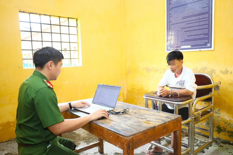 Khởi tố, bắt tạm giam đối tượng gây án mạng tại xã Năm Căn