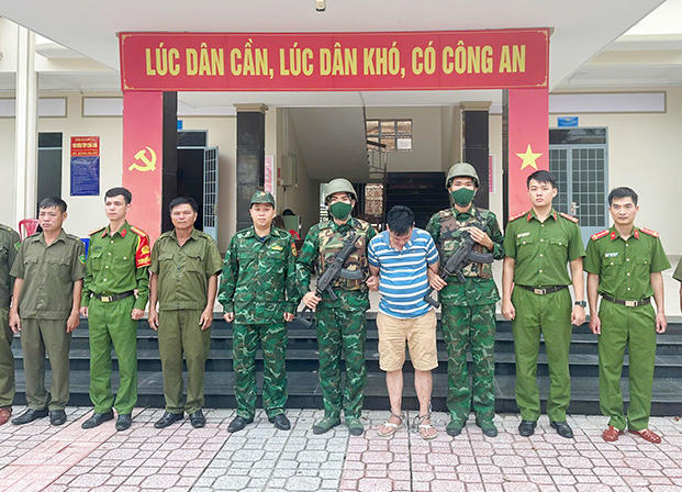 Bắt giữ đối tượng lừa chiếm 400 triệu đồng 'chạy việc' rồi lẩn trốn hơn 2 năm