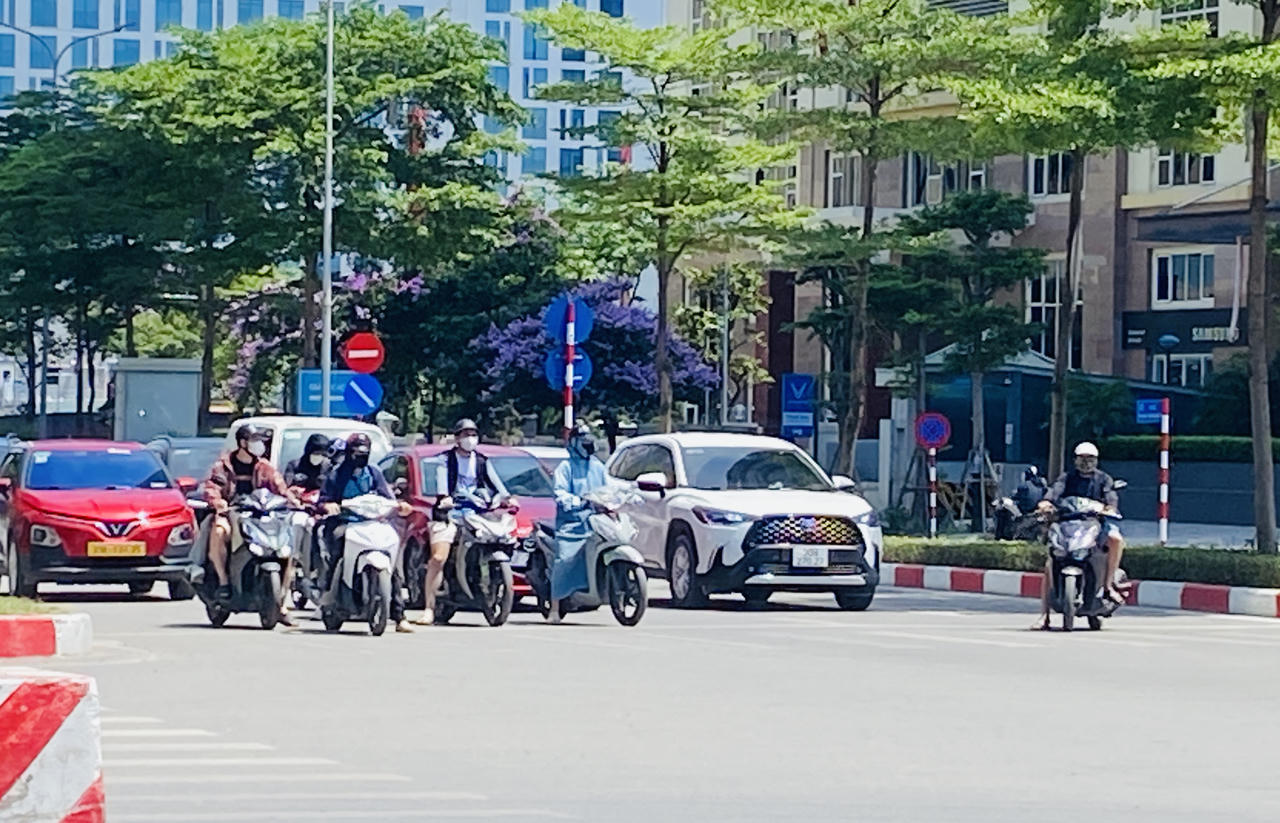 Thời tiết ngày 7/10: Bắc Bộ ngày nắng, đêm lạnh, Trung Bộ mưa lớn Thời tiết ngày 7/10: Bắc Bộ ngày nắng, đêm lạnh, Trung Bộ mưa lớn