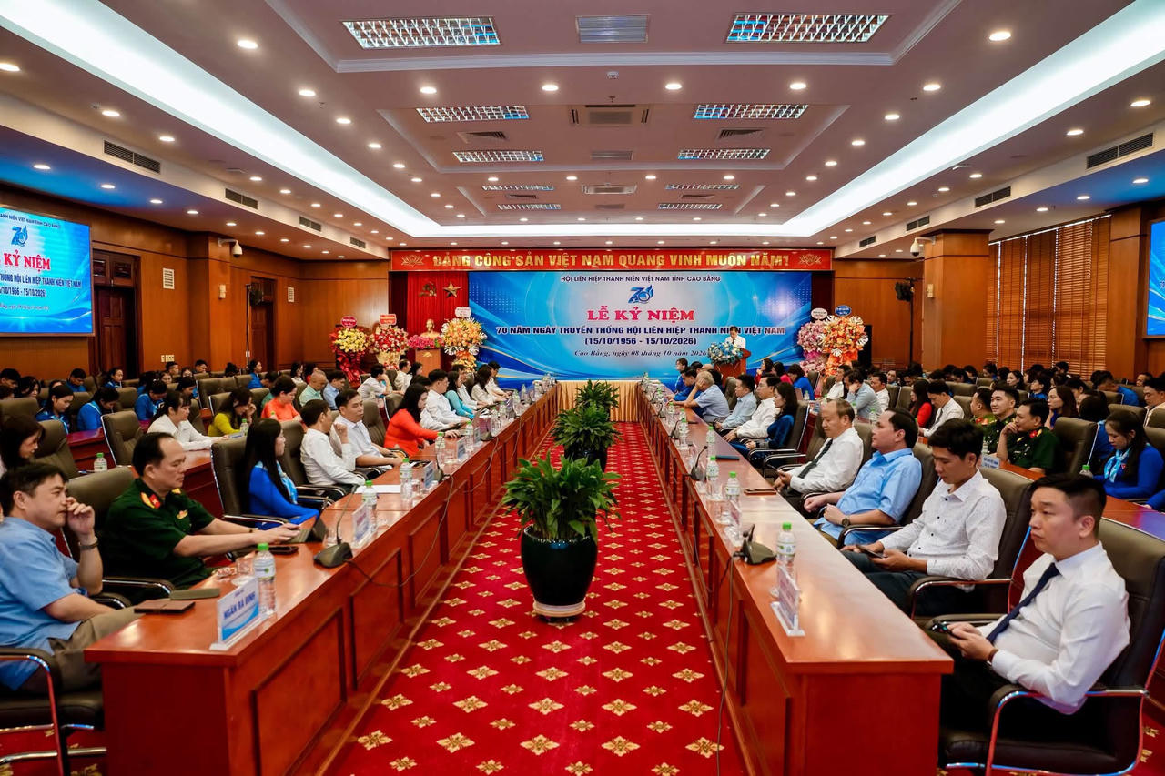 Các đại biểu dự lễ kỷ niệm. (Ảnh: TĐCB)