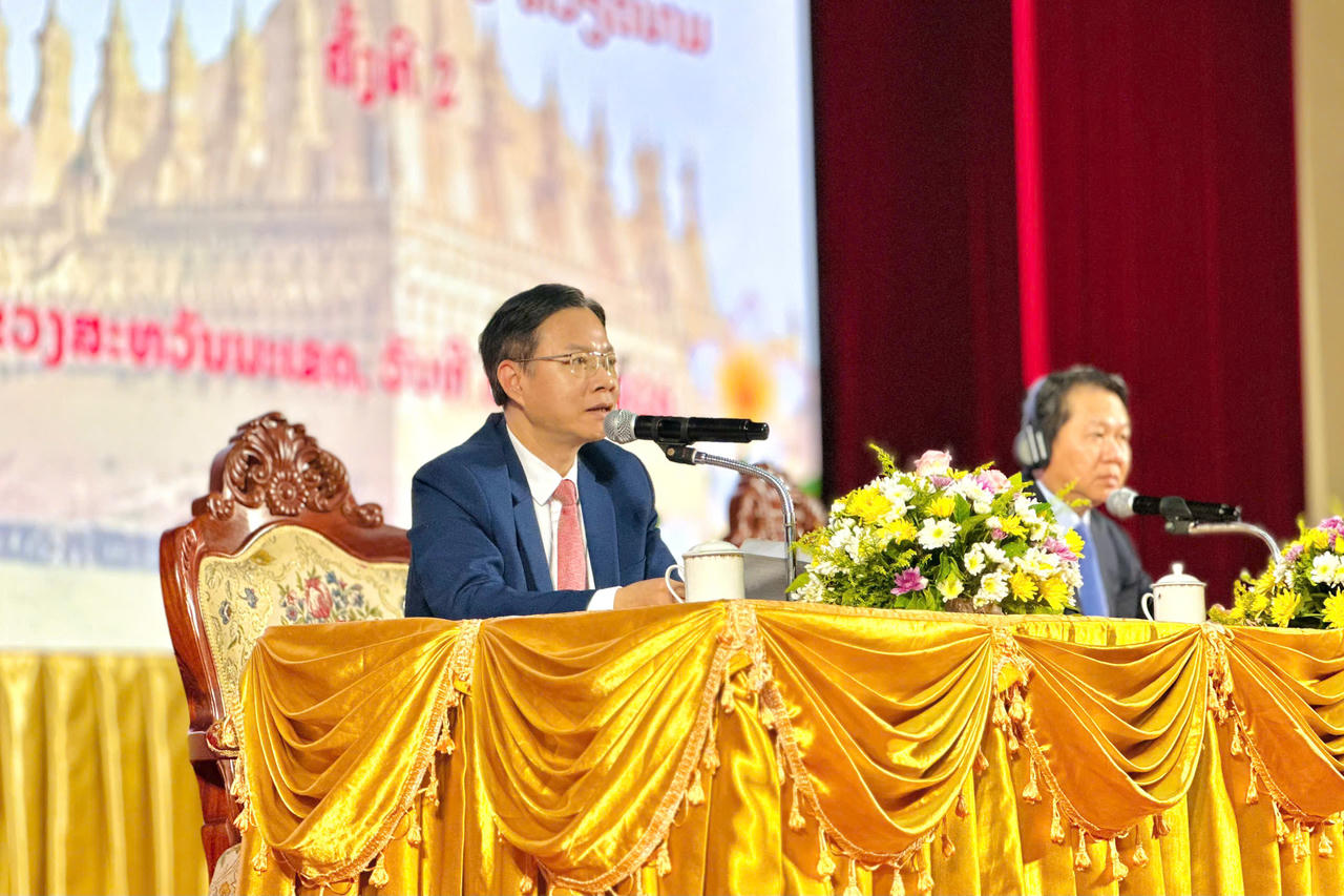 Tăng cường tuy&ecirc;n truyền, phổ biến ch&iacute;nh s&aacute;ch, ph&aacute;p luật cho c&aacute;c Trưởng bản ti&ecirc;u biểu hai b&ecirc;n bi&ecirc;n giới Việt Nam - L&agrave;o