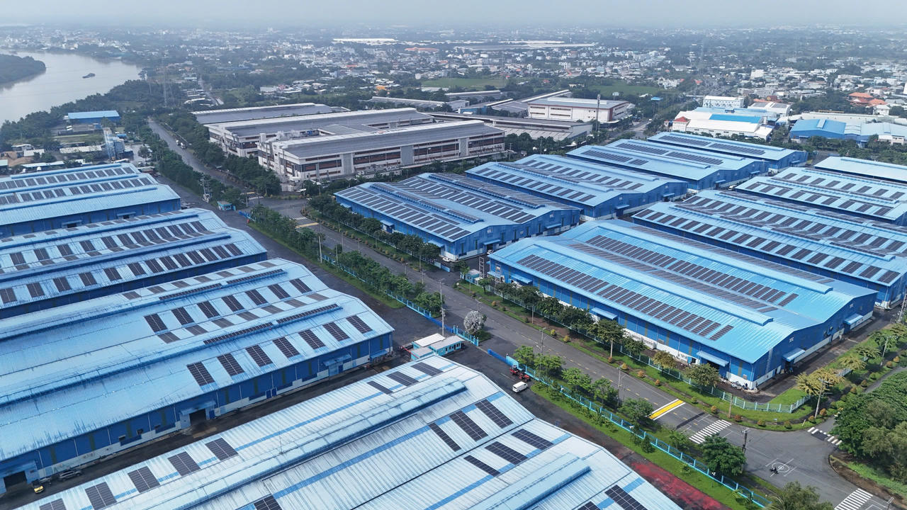EVNSPC chủ động “đi trước một bước” trong đảm bảo cung ứng điện phục vụ các khu công nghiệp trên địa bàn 8 tỉnh, TP phía Nam. Ảnh: EVNSPC