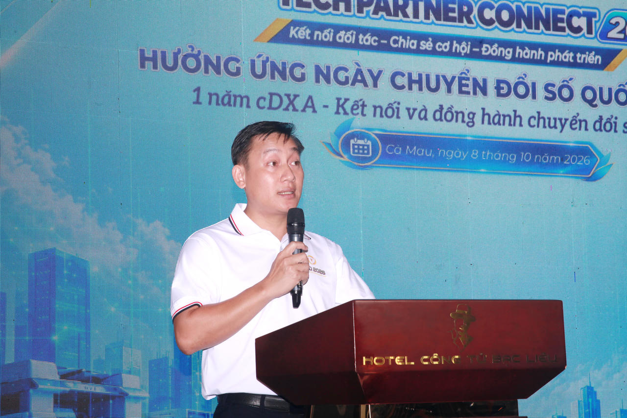 Ông Huỳnh Tuấn Anh phát biểu khai mạc chương trình (Ảnh: T.N).