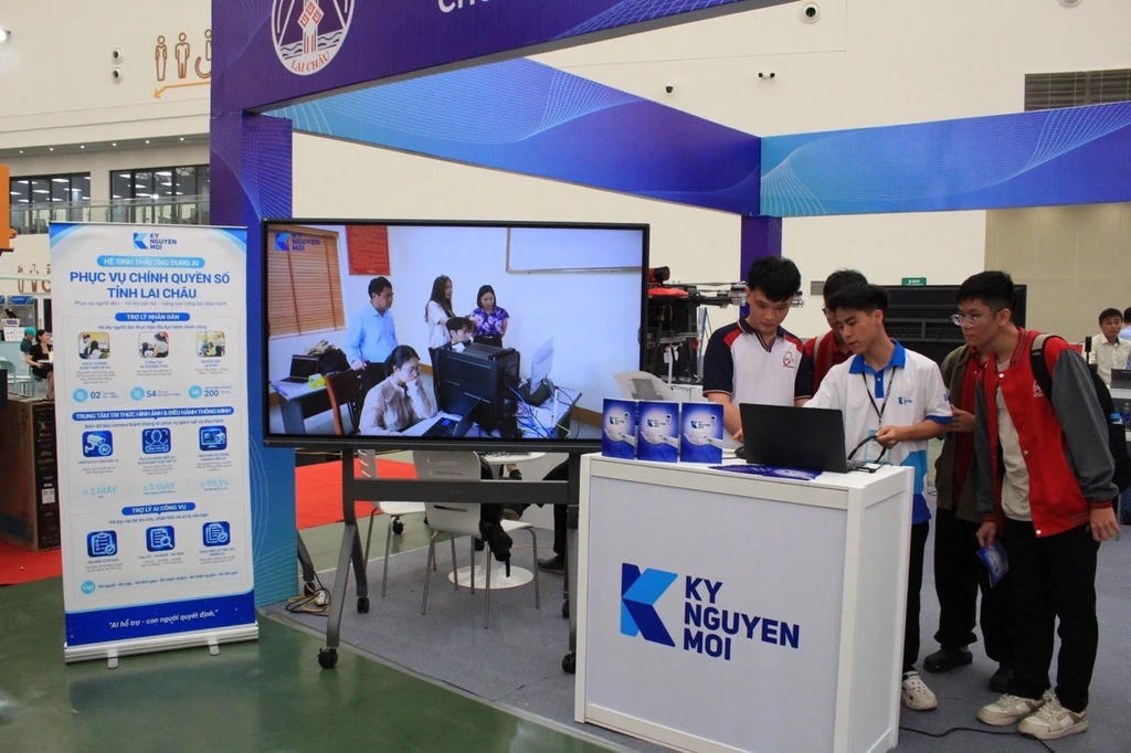 Bốn mô hình chuyển đổi số đang được thử nghiệm tại Lai Châu hướng tới giải quyết trực tiếp các bài toán về dịch vụ công, hỗ trợ cán bộ và quản trị điều hành. (Ảnh: MST)