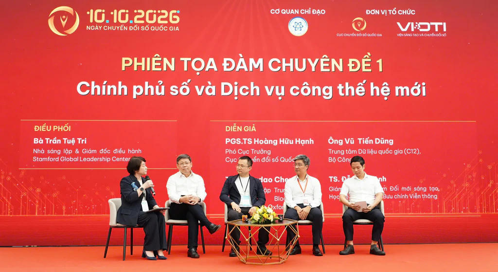 Lấy người dân, doanh nghiệp làm trung tâm của chuyển đổi số