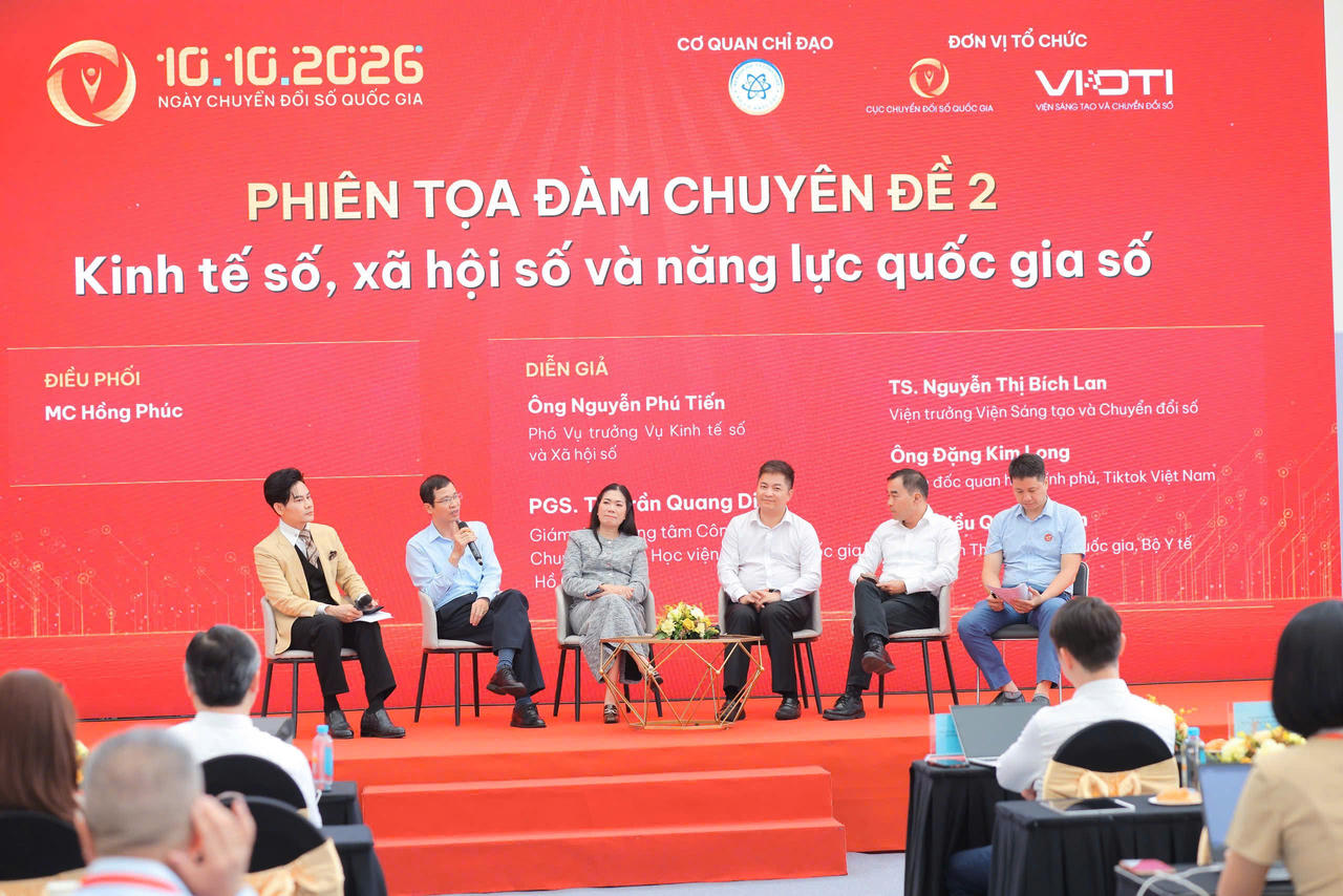 Phiên tọa đàm chuyên đề hai kinh tế số, xã hội số và năng lực quốc gia số. (Ảnh: MST)