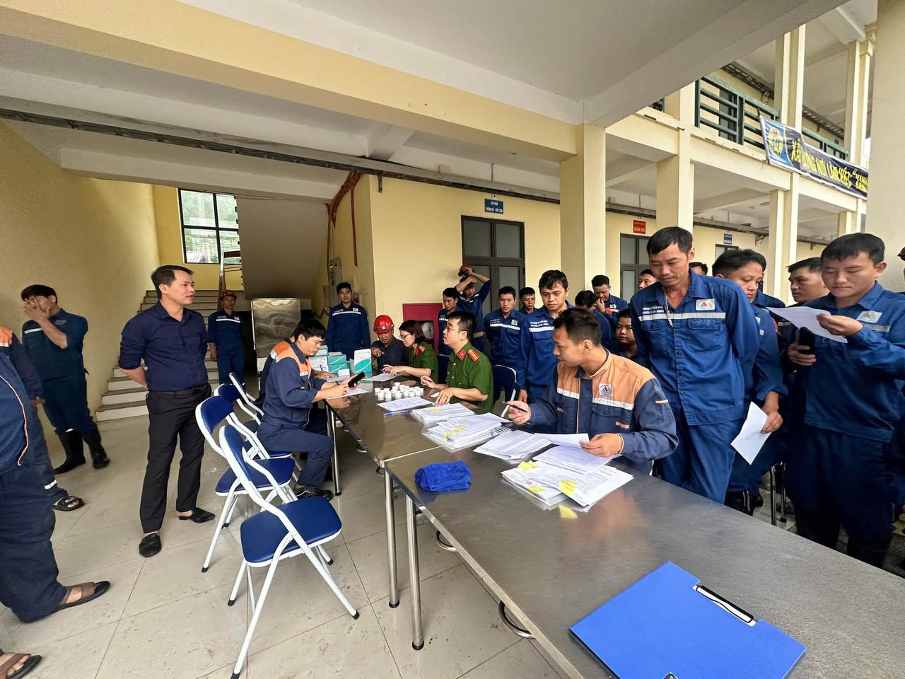 Chi nhánh Mỏ tuyển đồng Sin Quyền xây dựng môi trường lao động không ma túy