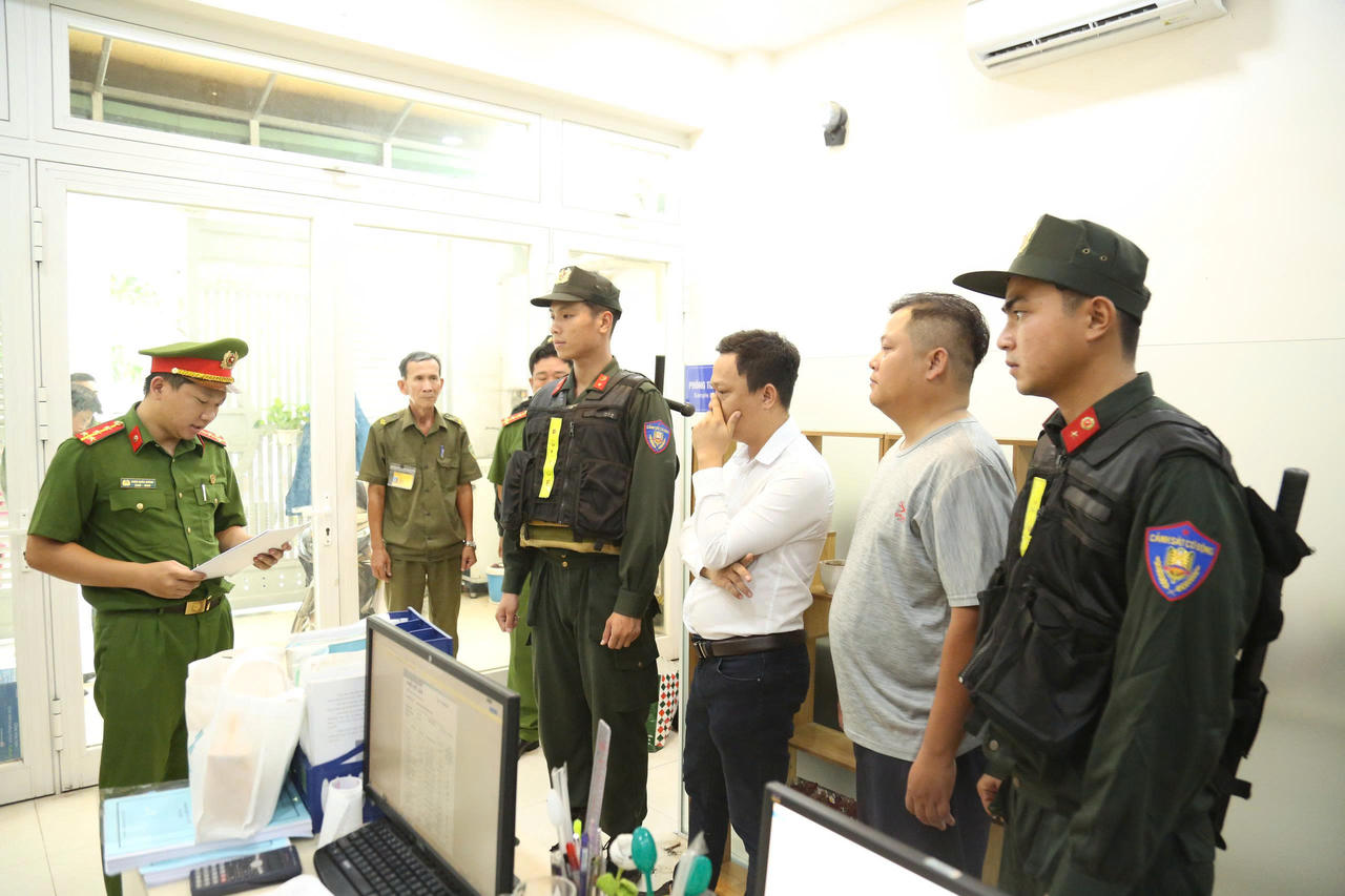 Vi phạm pháp luật trong hoạt động quan trắc môi trường tại TP HCM, 21 đối tượng bị bắt tạm giam 