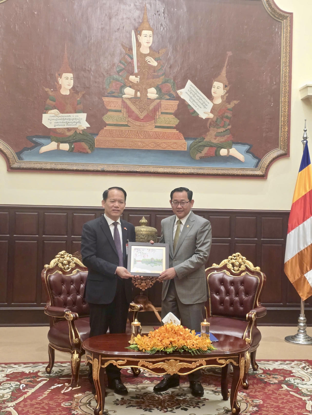 Thống nhất những định hướng lớn trong hợp tác pháp luật và tư pháp giữa Việt Nam và Campuchia